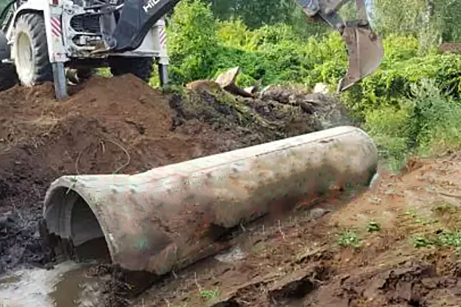 укладка труб при строительстве дорог и благоустройстве